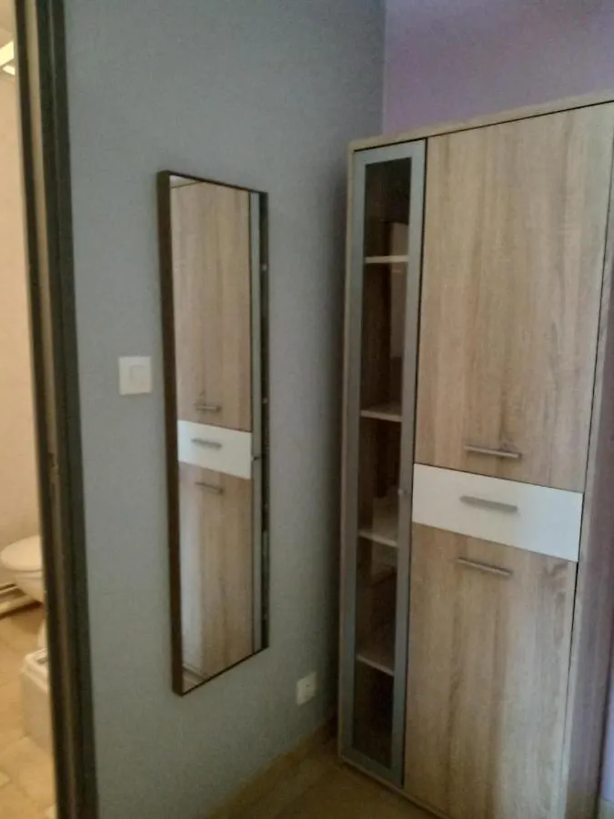 Apartment Immeuble Traverse Des Iles Grenoble France